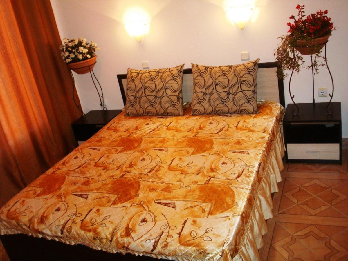 Saint Elena Apartcomplex Pantai Sunny Luaran gambar